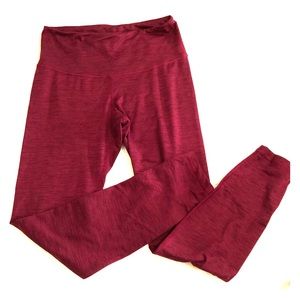 Old navy berry colored active leggings